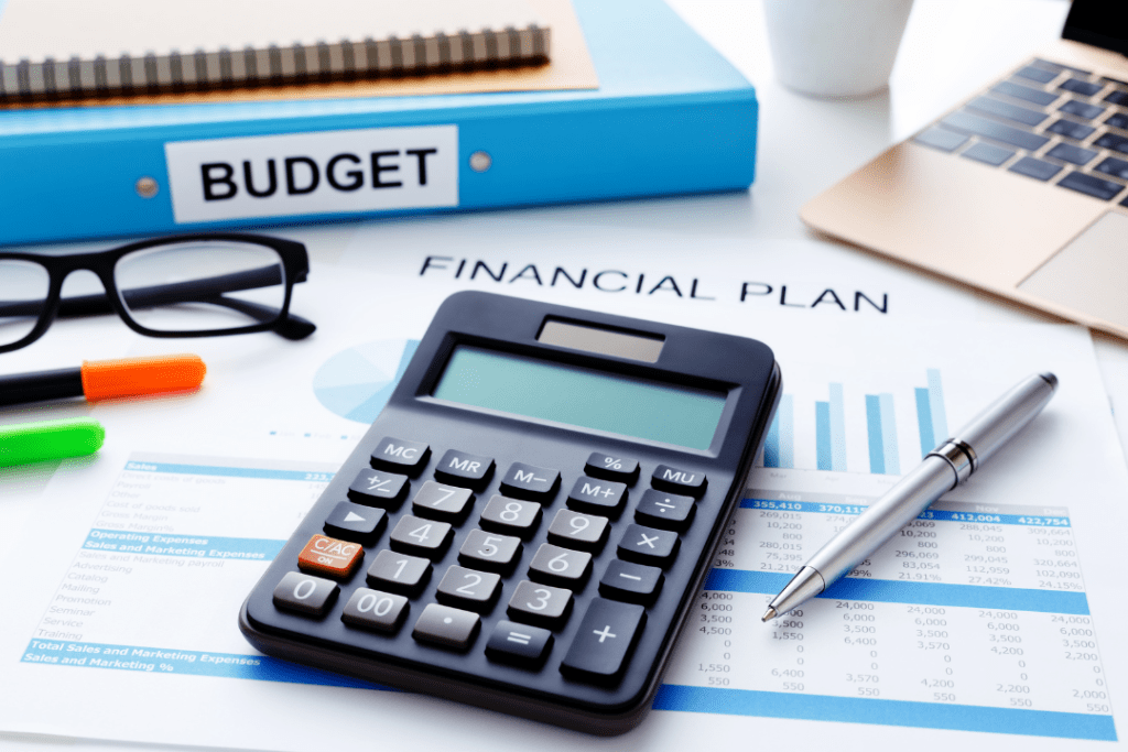 Create a solid financial plan for your business in 2024